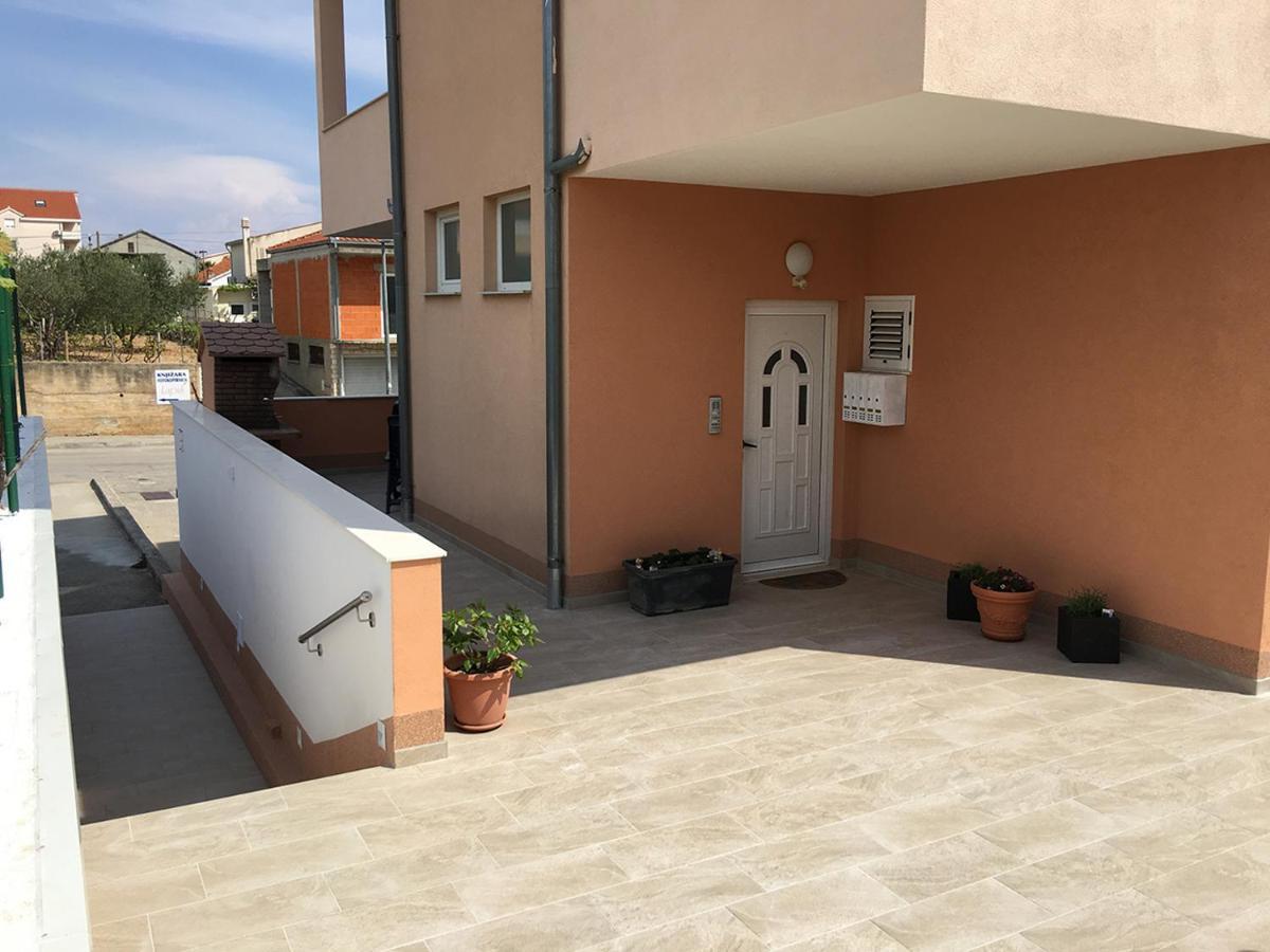 Apartments Mamut Trogir Exterior foto